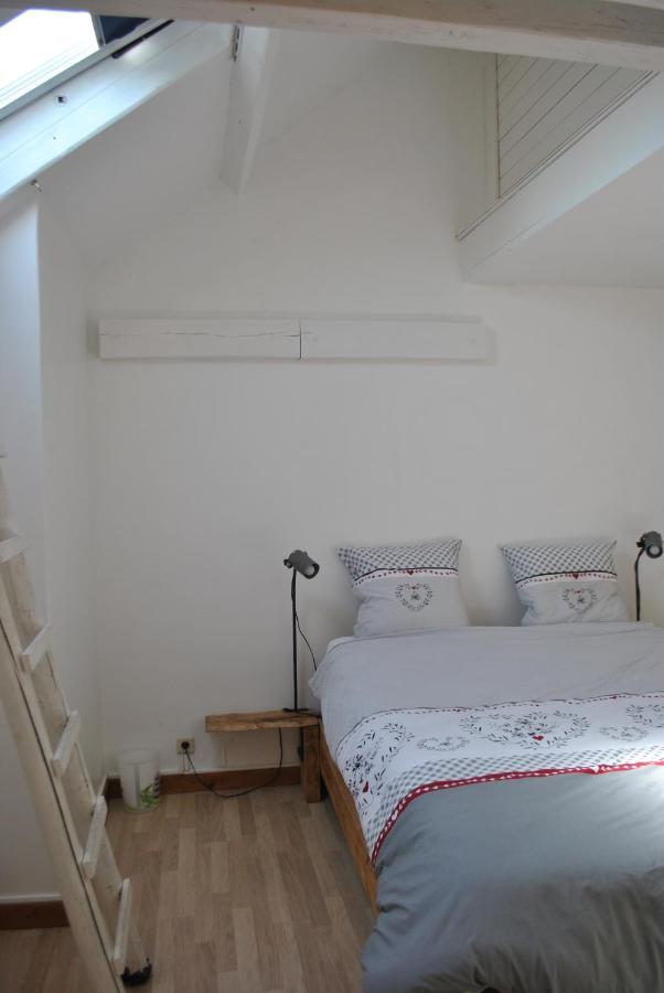 Le Gite Du Loup Villa Couvin Exteriör bild
